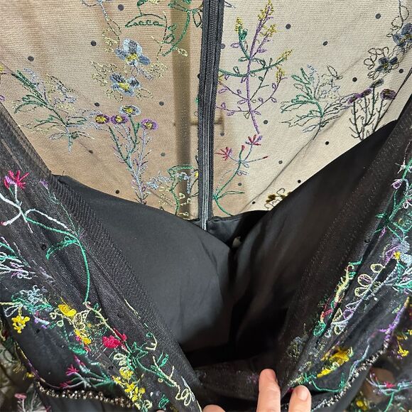 Mac Duggal Women's Size 14 Floral Embroidered Puff Sleeve Gown 79379 - Picture 9 of 12